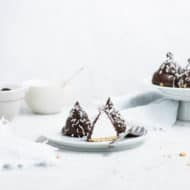 Kokosboller (Norwegian Chocolate Covered Marshmallows)